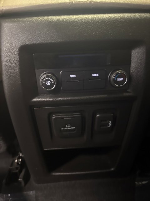 Certified 2023 Chevrolet Traverse LT image 23