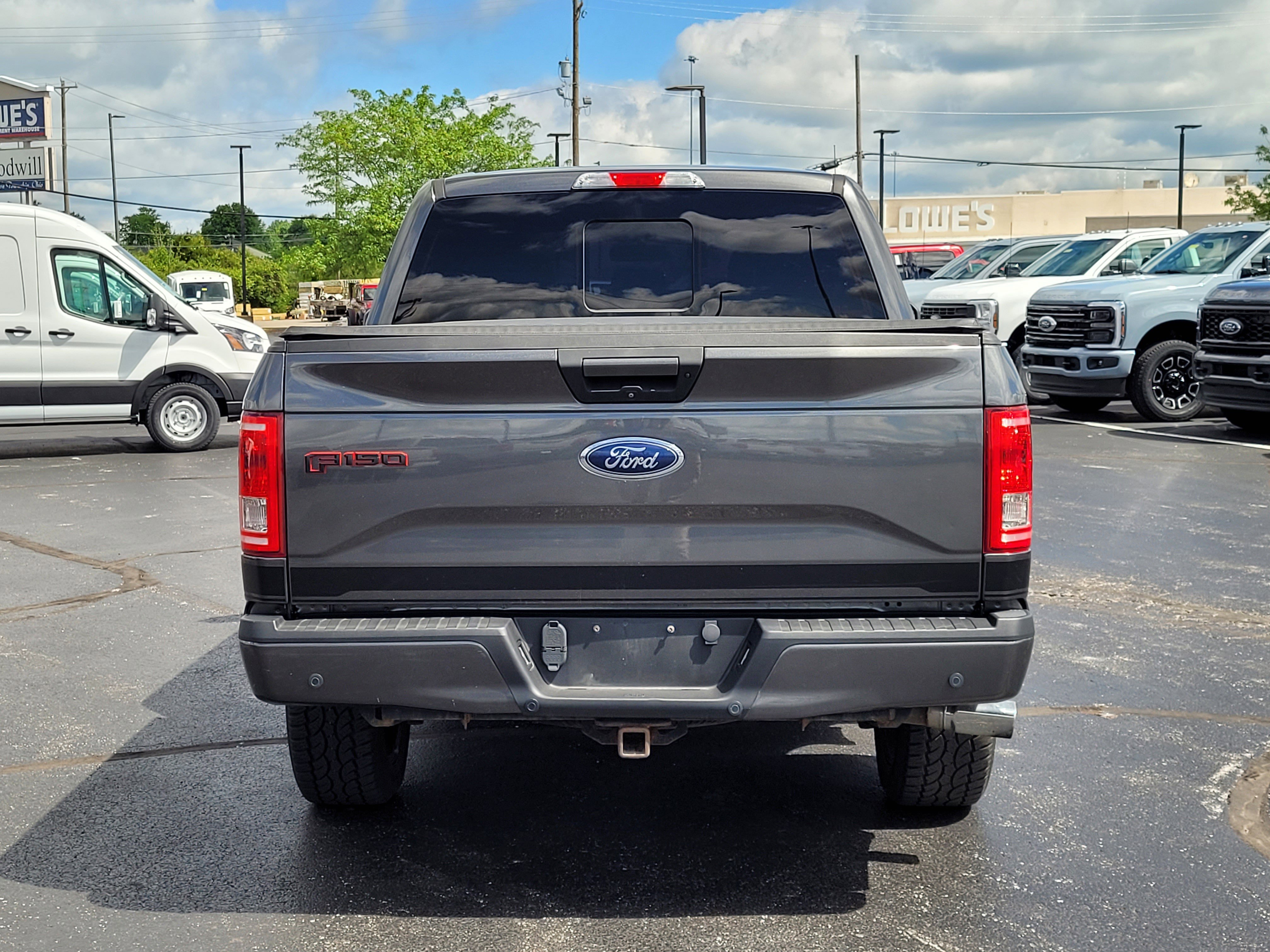 Used 2017 Ford F150 XLT w/ Equipment Group 302A Luxury AWD/4WD image 5