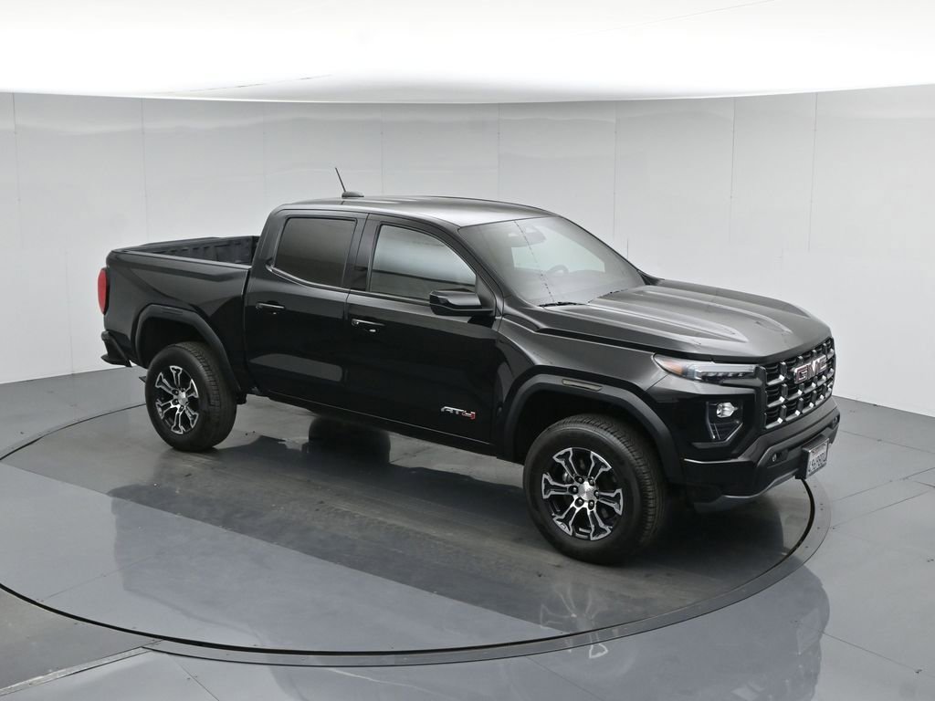 Used 2023 GMC Canyon AT4 image 41