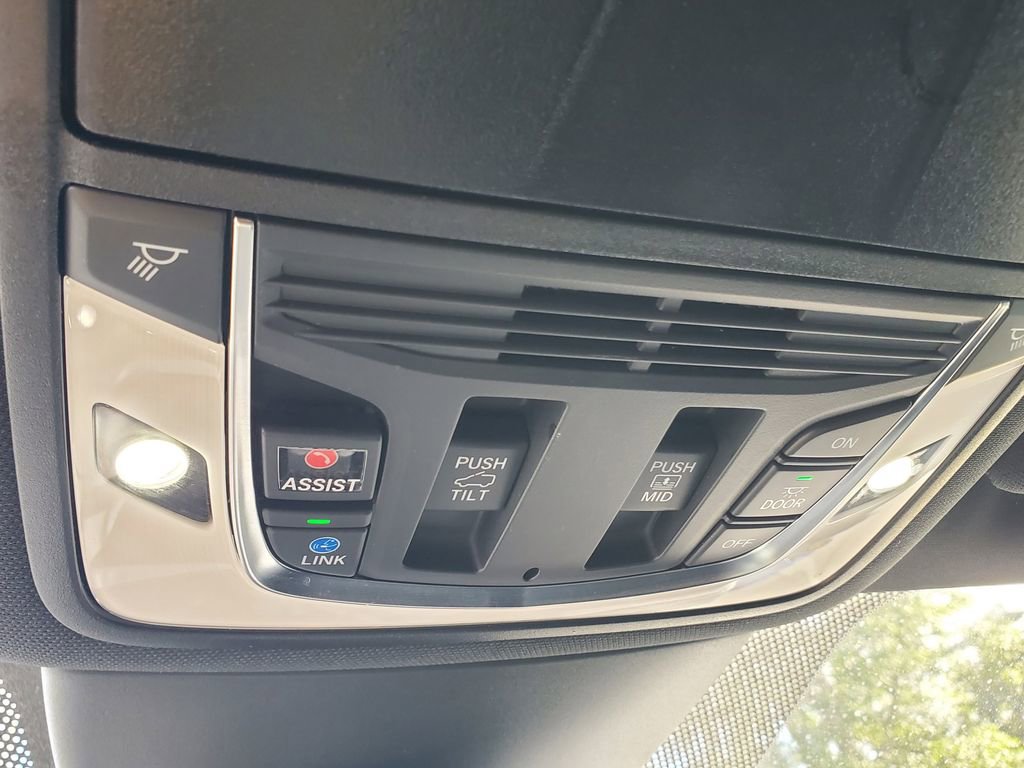 Certified 2023 Acura MDX A-Spec image 36