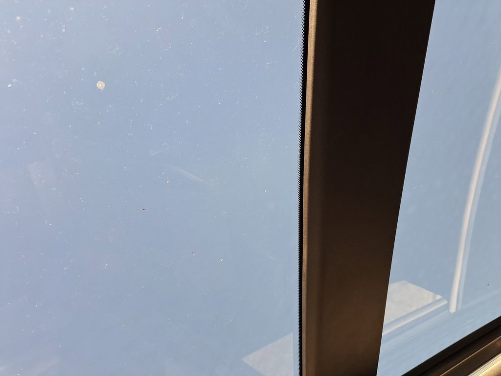 Used 2022 Nissan Rogue SV w/ SV Premium Package image 18