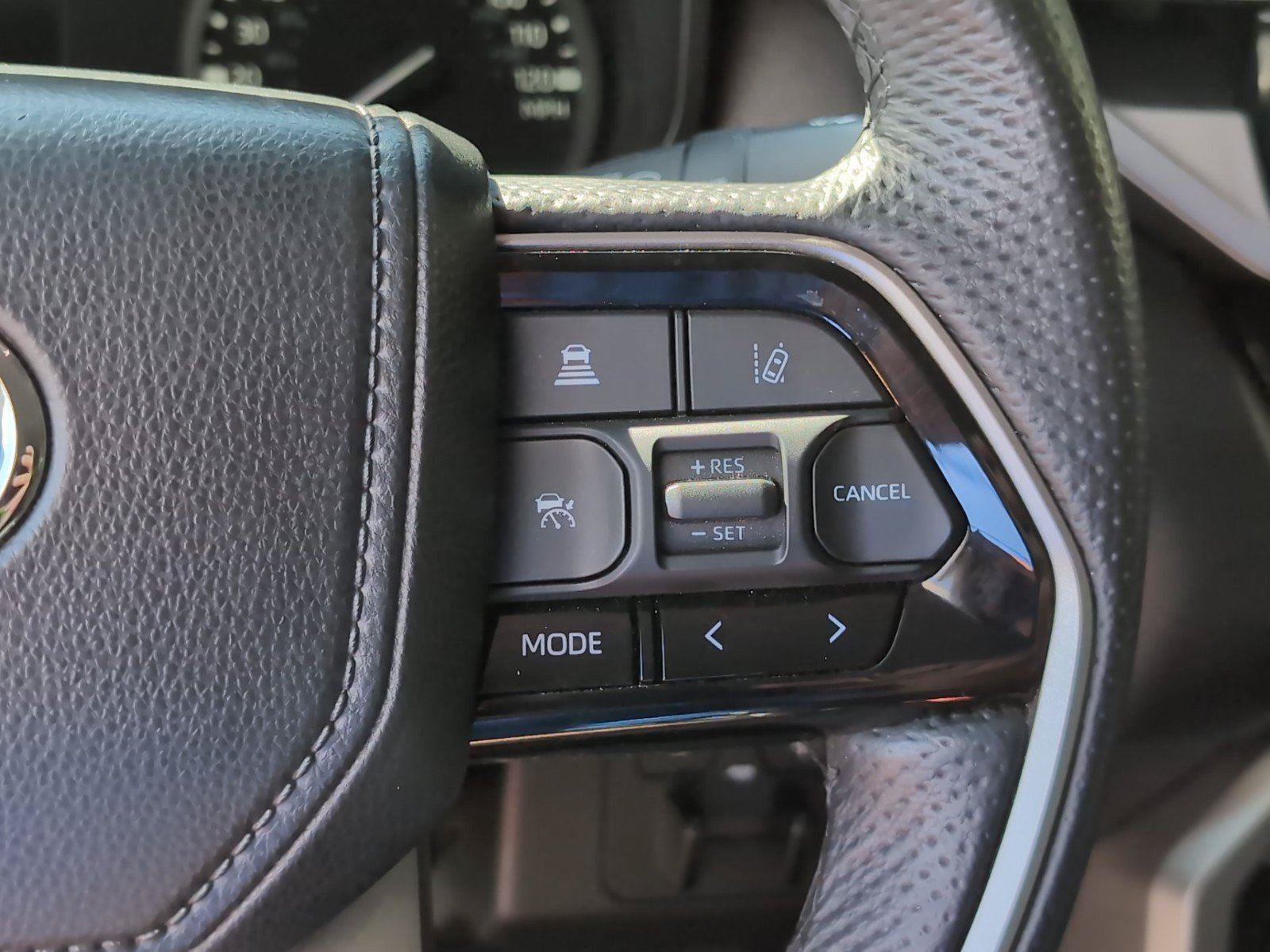 Used 2024 Toyota Tundra SR5 w/ SR5 Premium Package AWD/4WD image 29