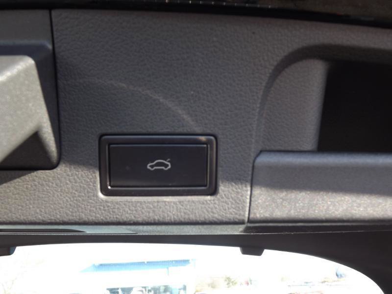 Used 2021 Volkswagen Arteon SEL Premium image 33