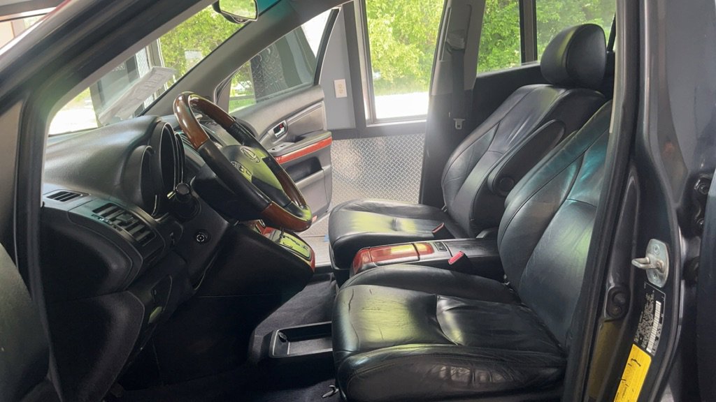 Used 2004 Lexus RX 330 AWD image 36