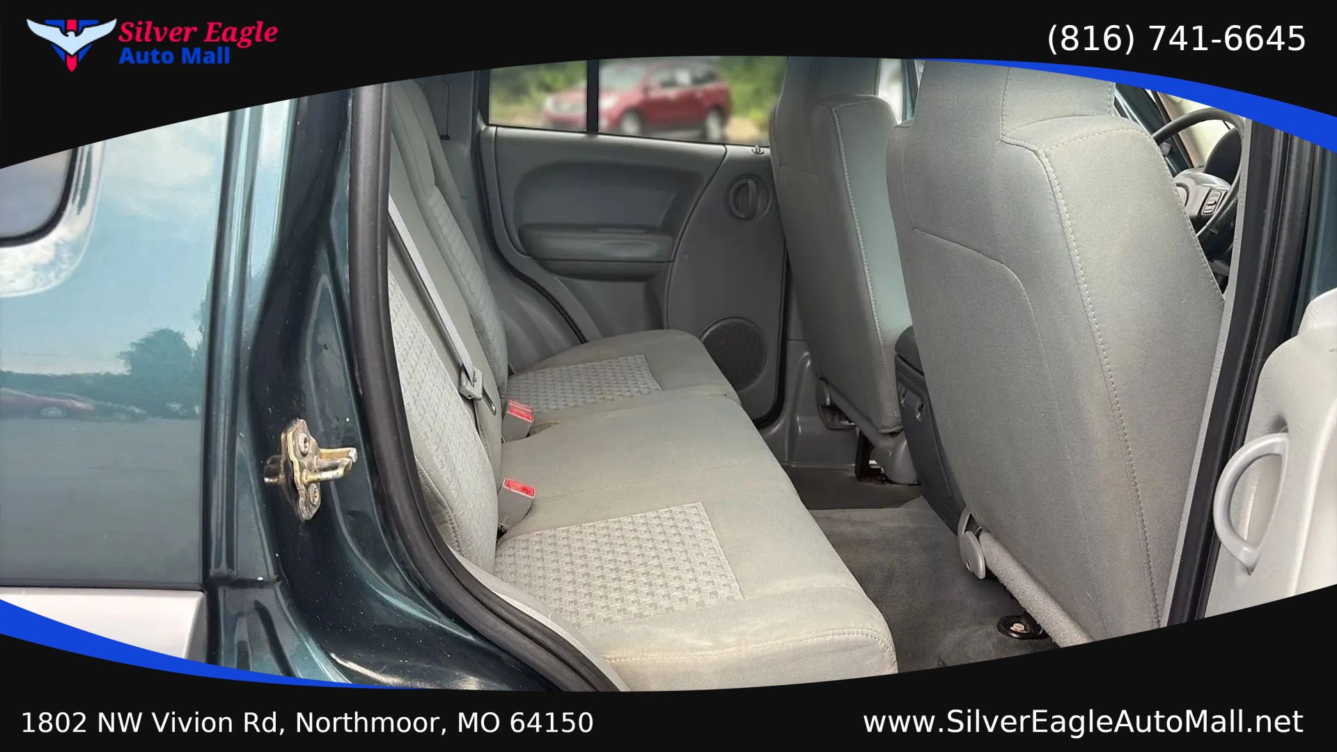 Used 2005 Jeep Liberty Sport AWD/4WD image 11