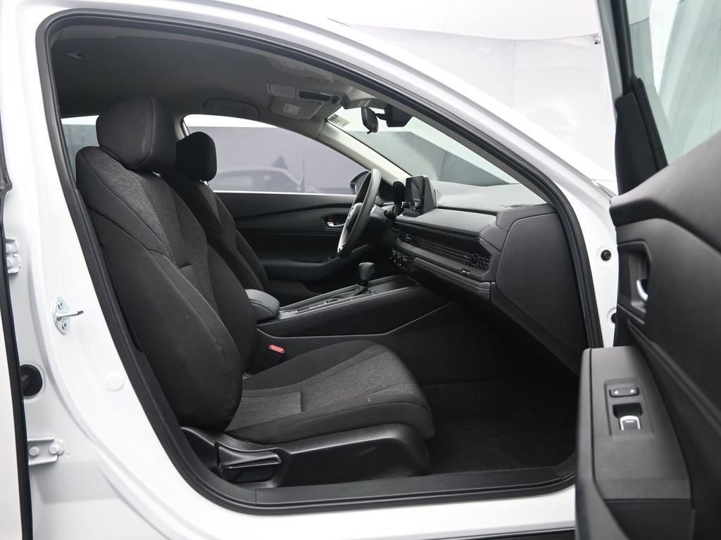 Used 2024 Honda Accord LX image 27
