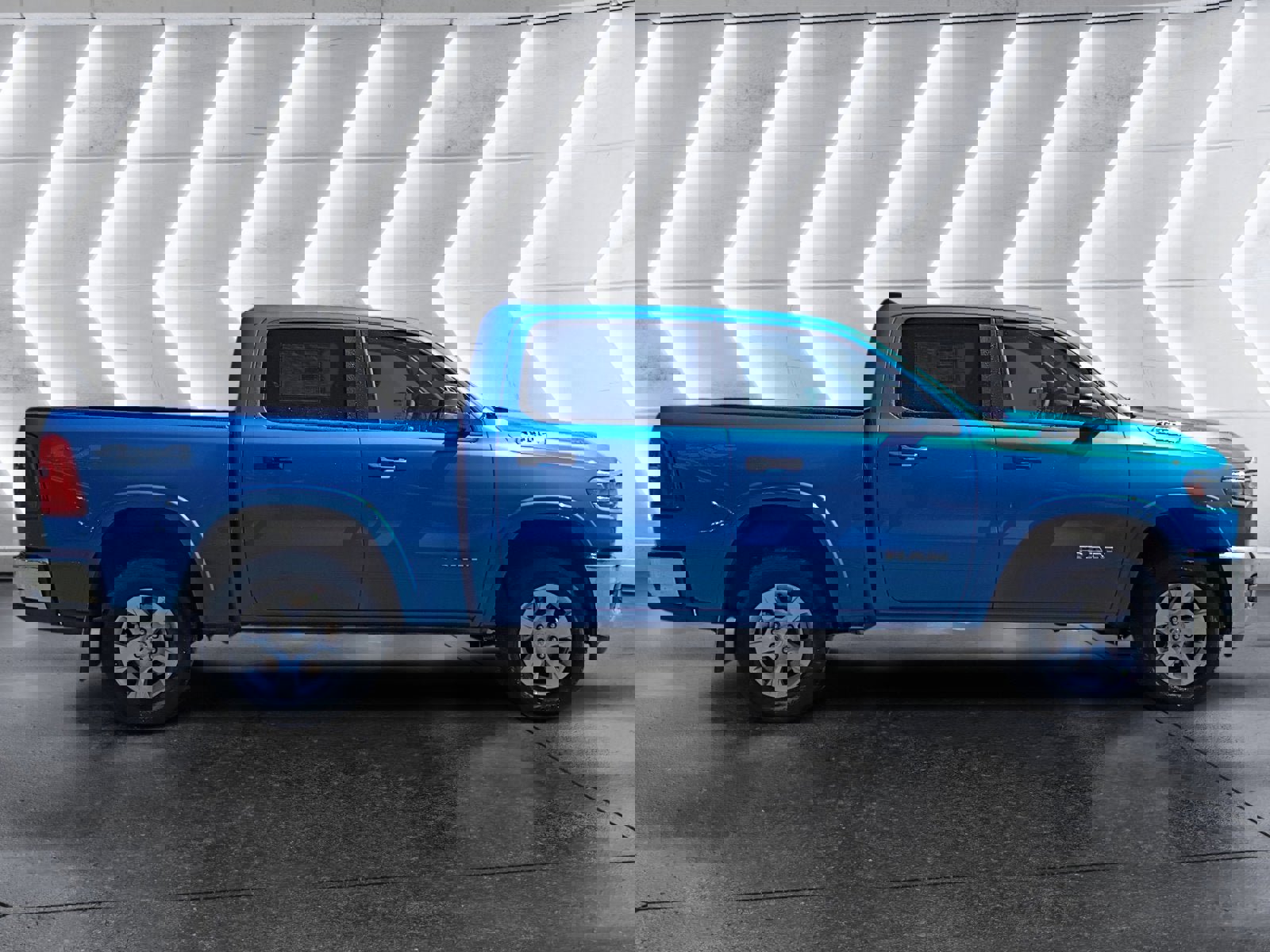 New 2026 RAM 1500 4x4 Crew Cab image 7