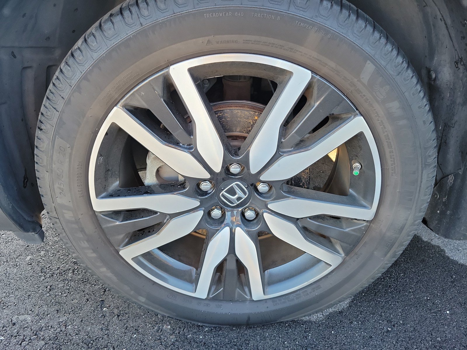 Used 2019 Honda Pilot Elite image 6