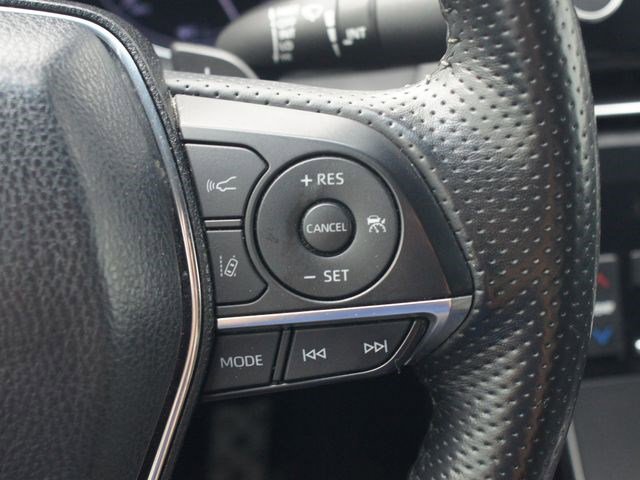 Used 2019 Toyota Avalon XSE image 11