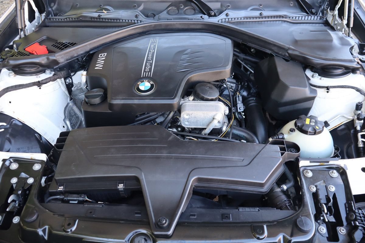 Used 2015 BMW 328i Gran Turismo xDrive AWD/4WD image 39