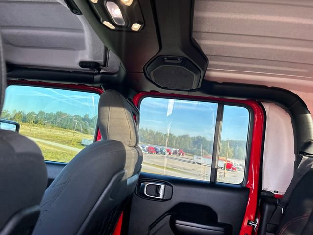 Used 2020 Jeep Gladiator Rubicon w/ Dual Top Group image 40