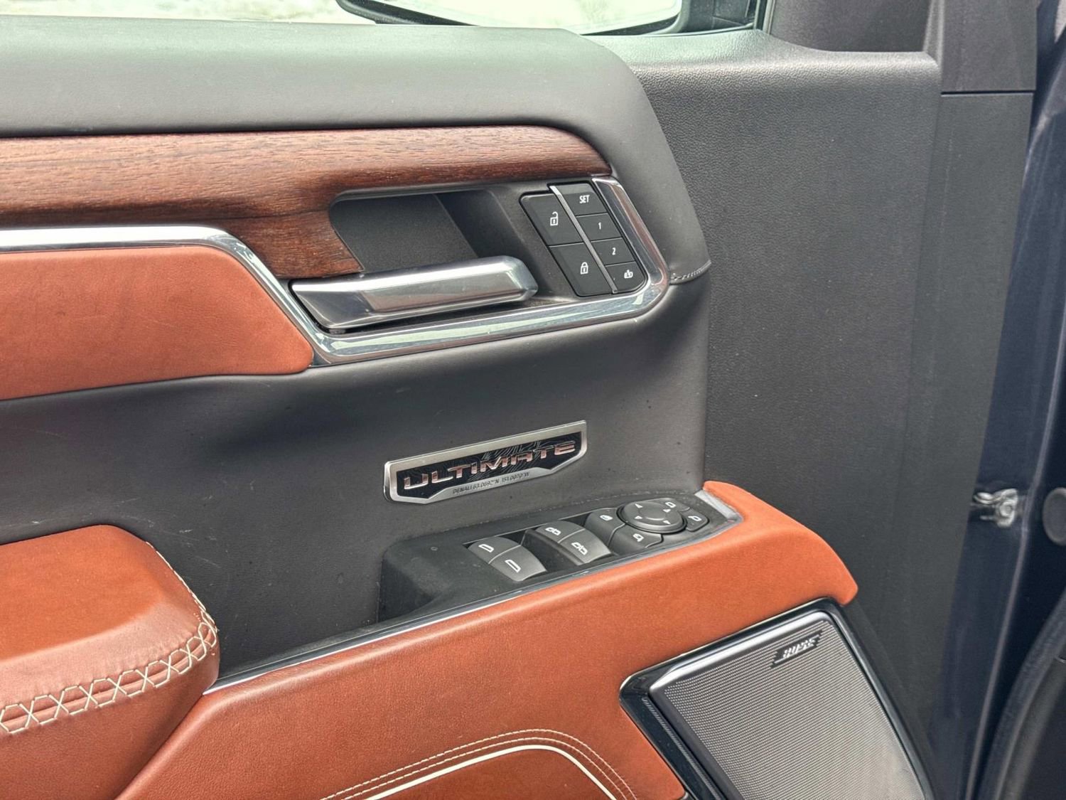 Used 2024 GMC Sierra 1500 Denali Ultimate image 29