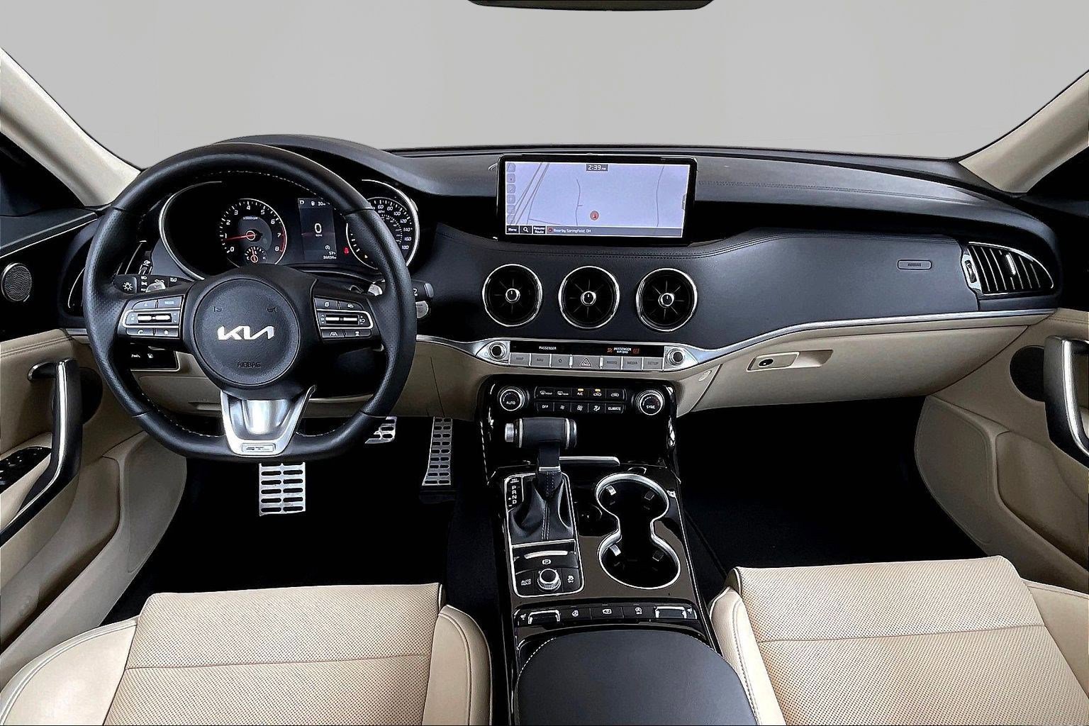 Used 2023 Kia Stinger GT-Line w/ Sun & Sound Package AWD/4WD image 7