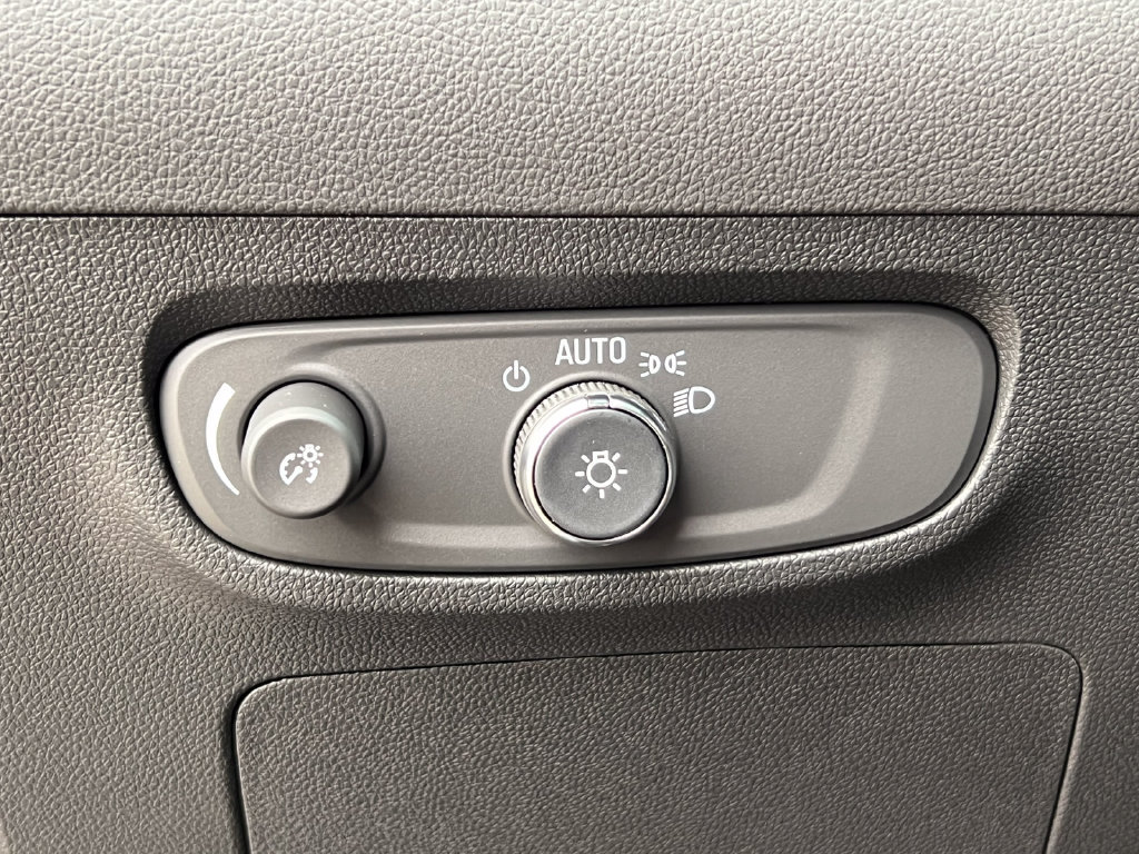 New 2026 Buick Encore GX Preferred w/ Comfort Package AWD/4WD image 16