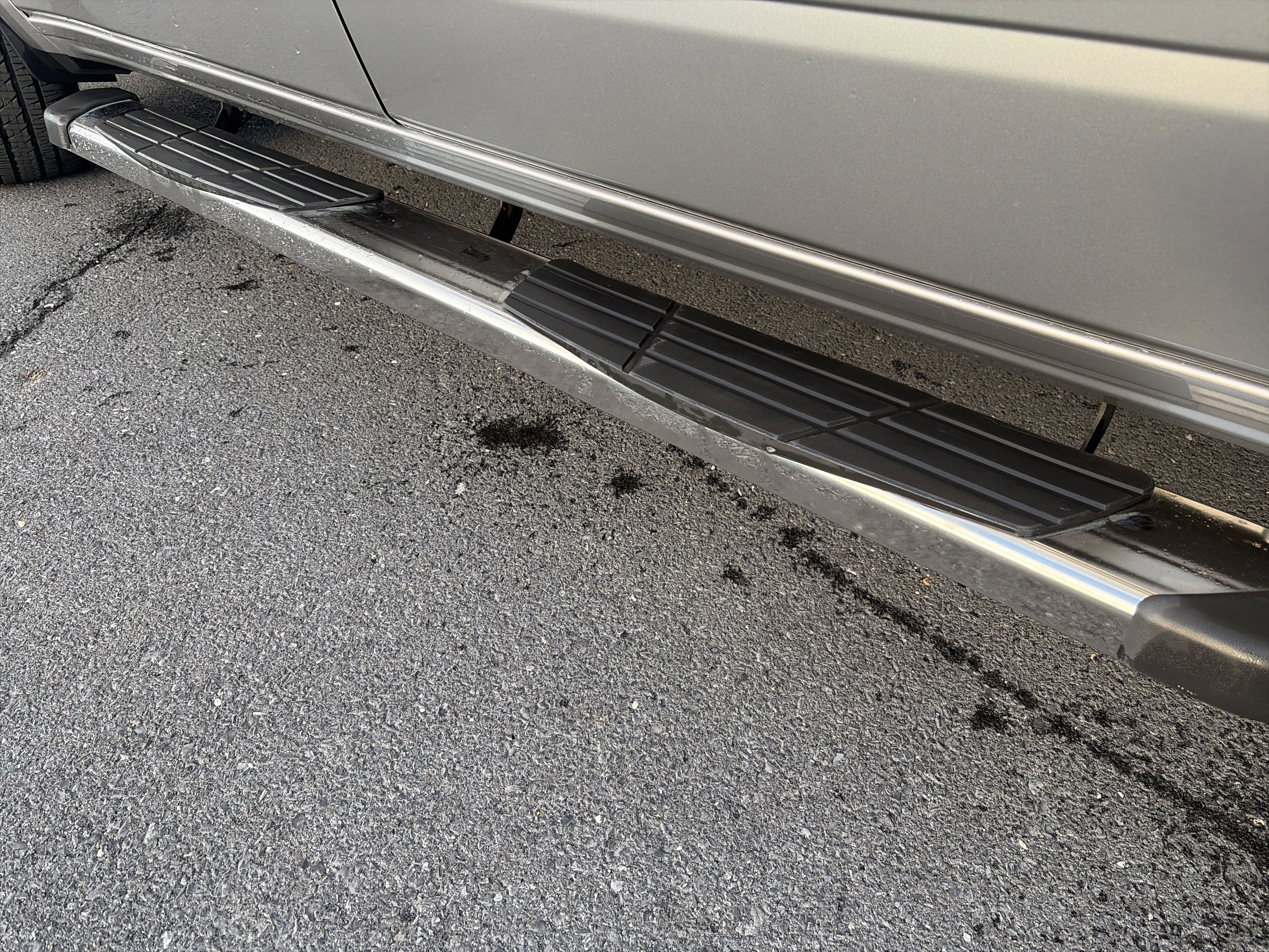 Used 2024 RAM 1500 Laramie image 10