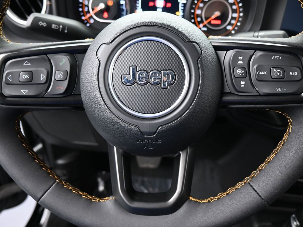 Used 2024 Jeep Gladiator Sport w/ Premium Package AWD/4WD image 29