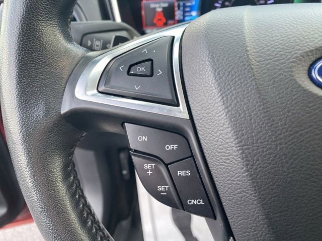 Used 2018 Ford Fusion Titanium image 18