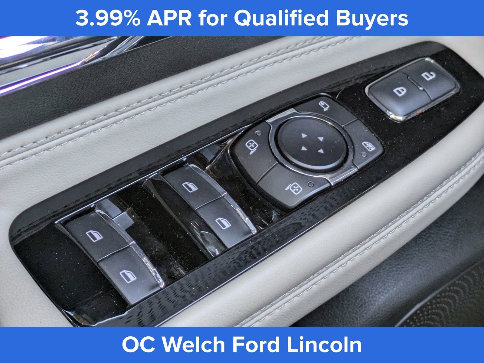 Used 2025 Lincoln Corsair FWD w/ Equipment Group 101A image 27