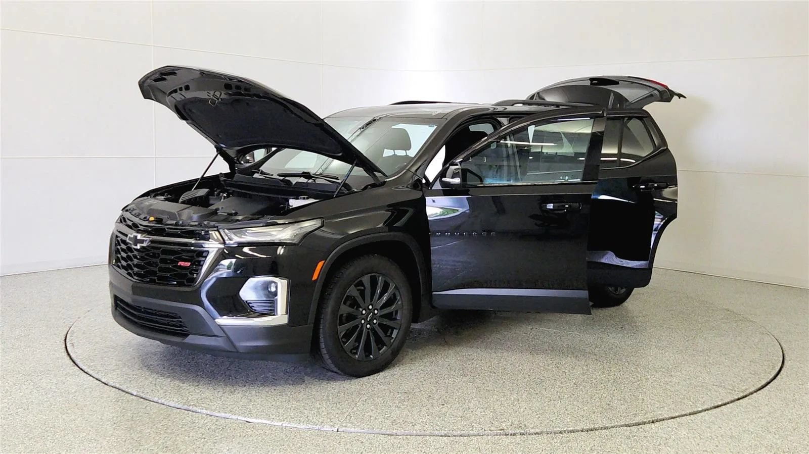 Used 2023 Chevrolet Traverse RS AWD/4WD image 11