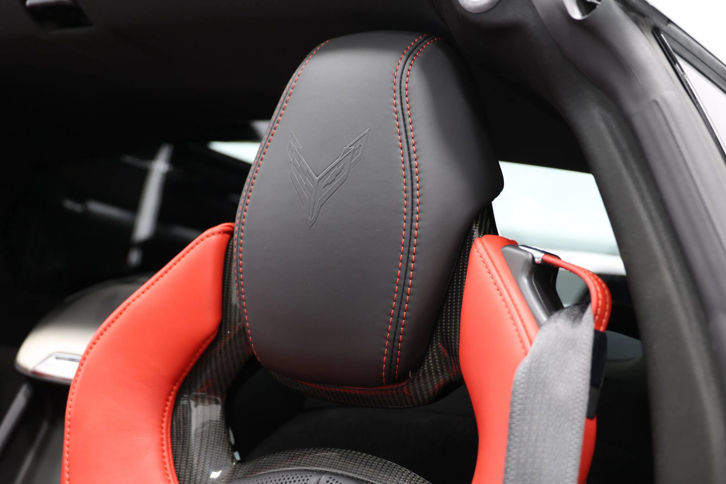 Used 2020 Chevrolet Corvette Stingray Preferred Cpe w/ 2LT Preferred Equipment Group RWD image 21