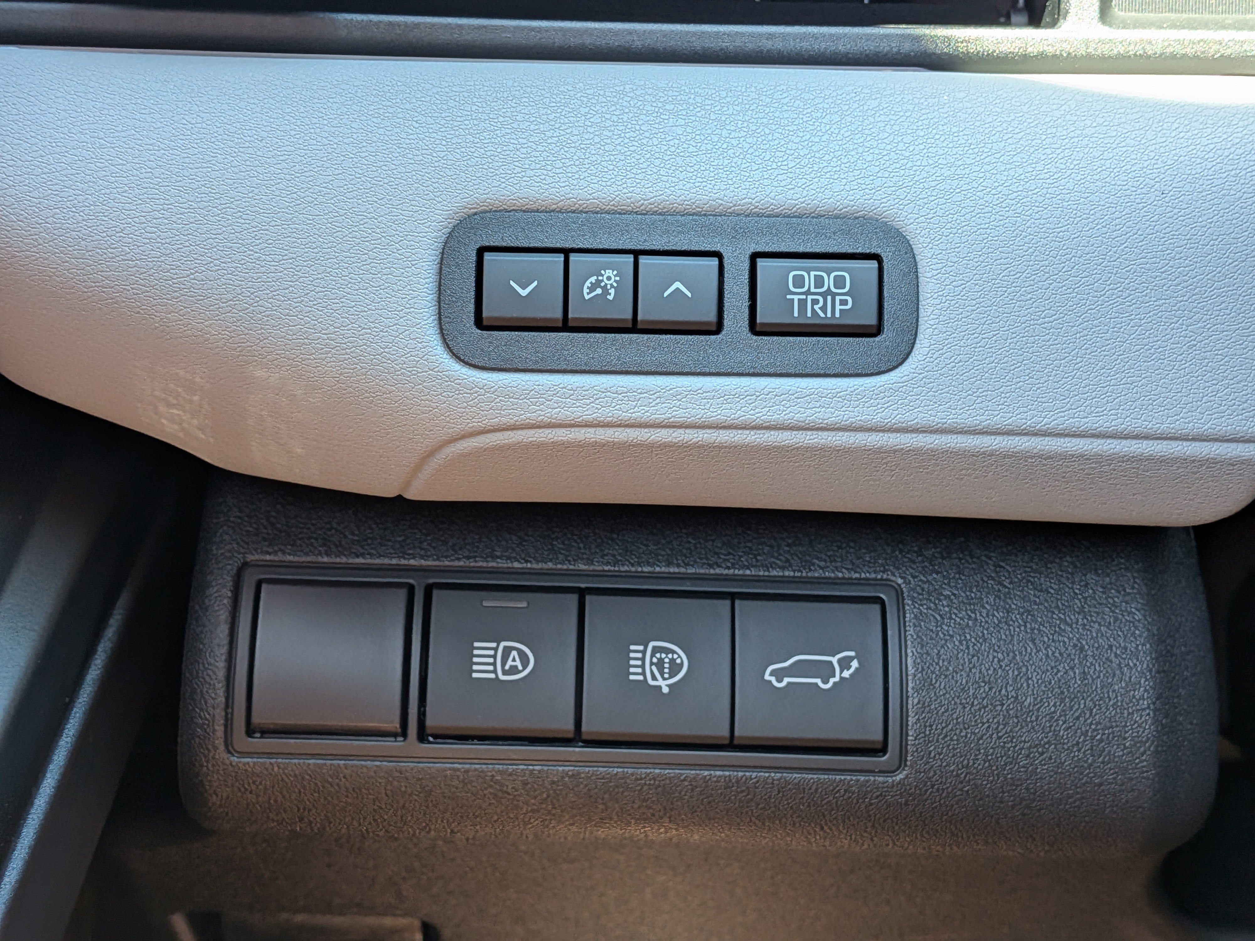 New 2026 Subaru Uncharted AWD image 22