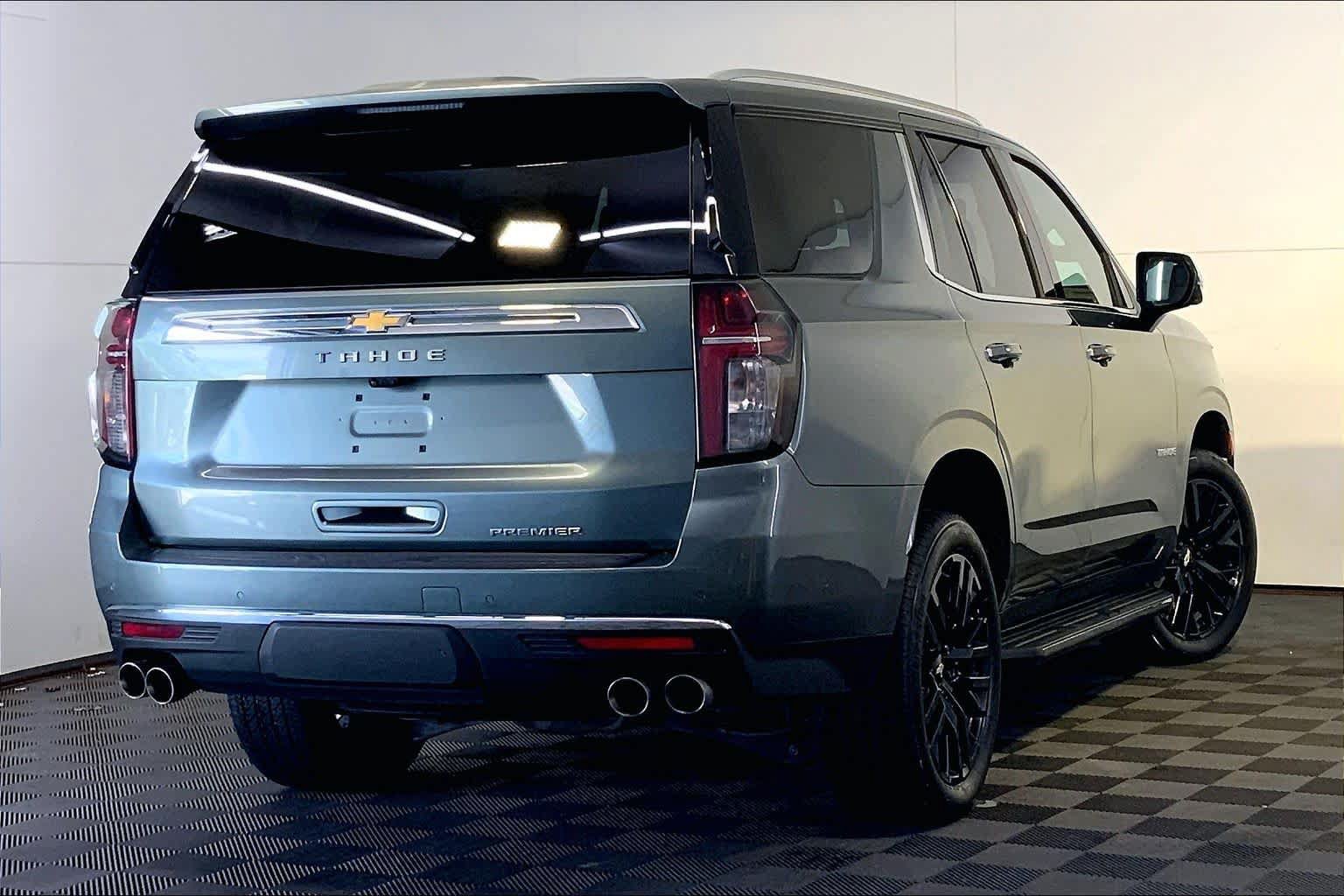 Used 2023 Chevrolet Tahoe Premier w/ Advanced Technology Package AWD/4WD image 13