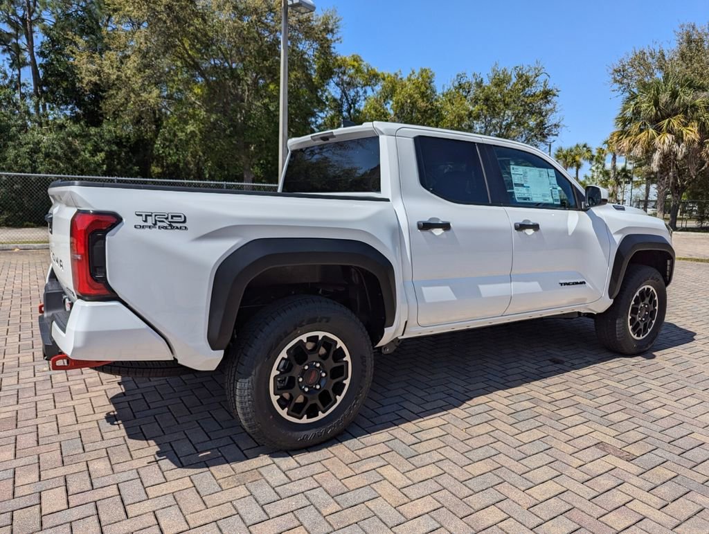 New 2025 Toyota Tacoma TRD Off-Road AWD/4WD image 11