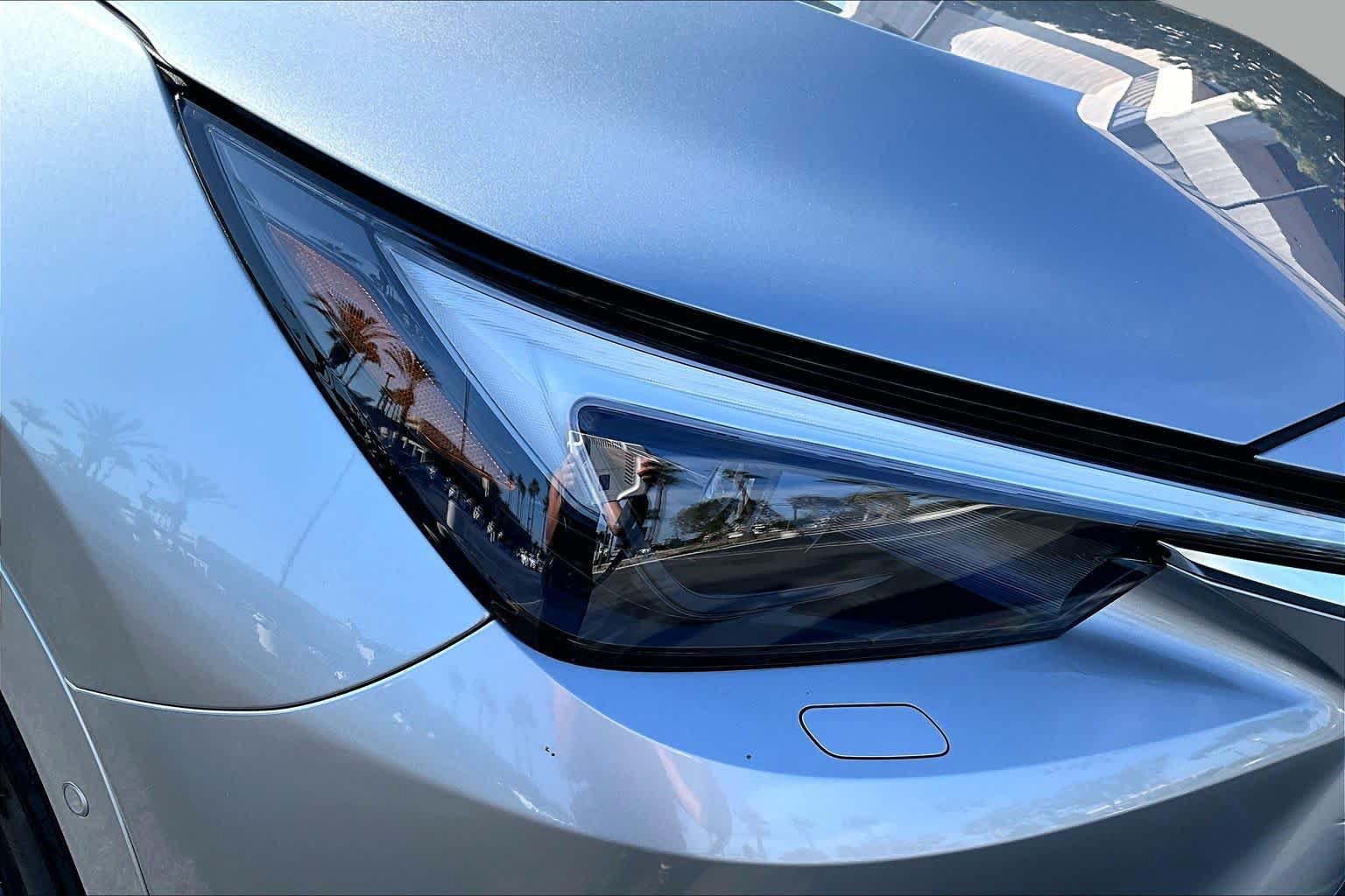 New 2026 Lexus TX 500h AWD image 21