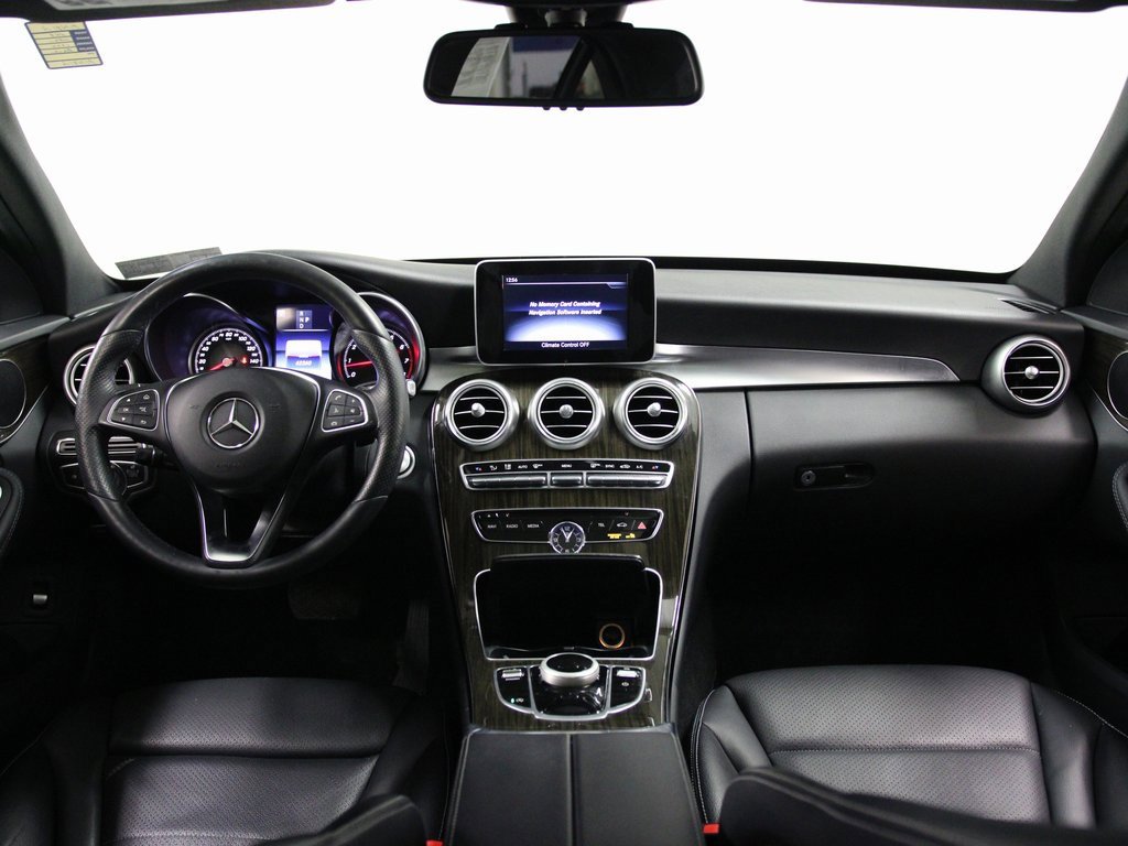 Used 2018 Mercedes-Benz C 300 4MATIC Sedan image 2