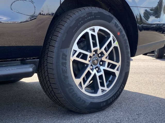 New 2026 Ford Expedition Max Active RWD image 9