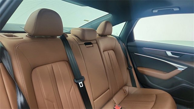 Used 2025 Audi A6 2.0T Premium image 25