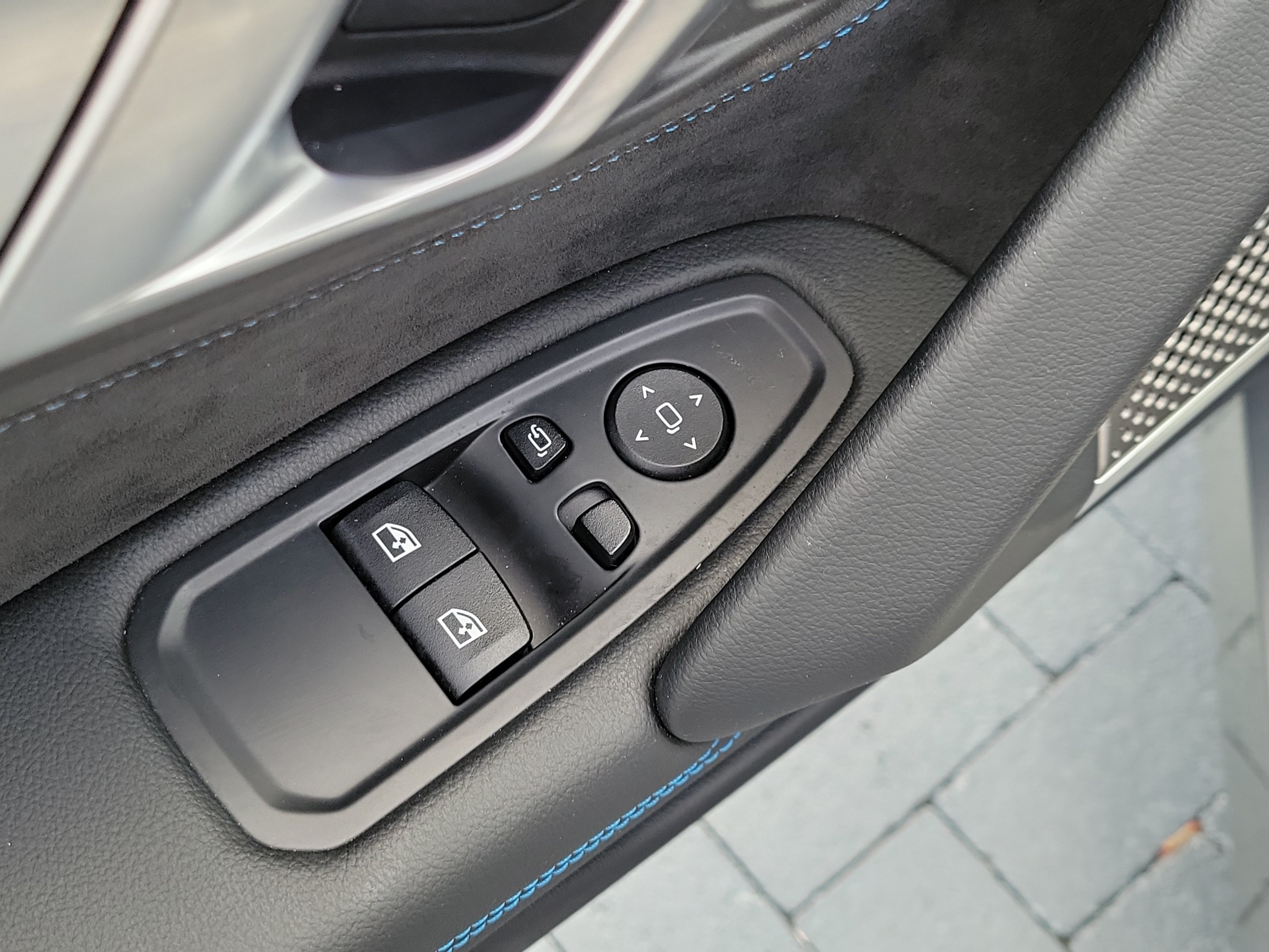 Used 2023 BMW Z4 sDrive30i w/ Premium Package RWD image 16