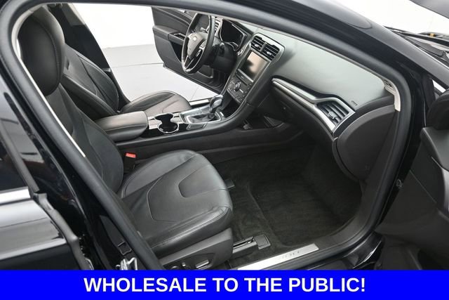 Used 2016 Ford Fusion Titanium FWD image 16