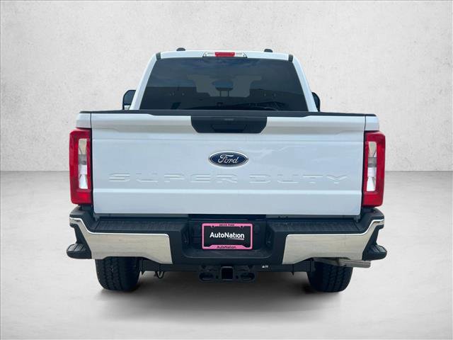 New 2026 Ford F250 XLT w/ FX4 Off-Road Package AWD/4WD image 8