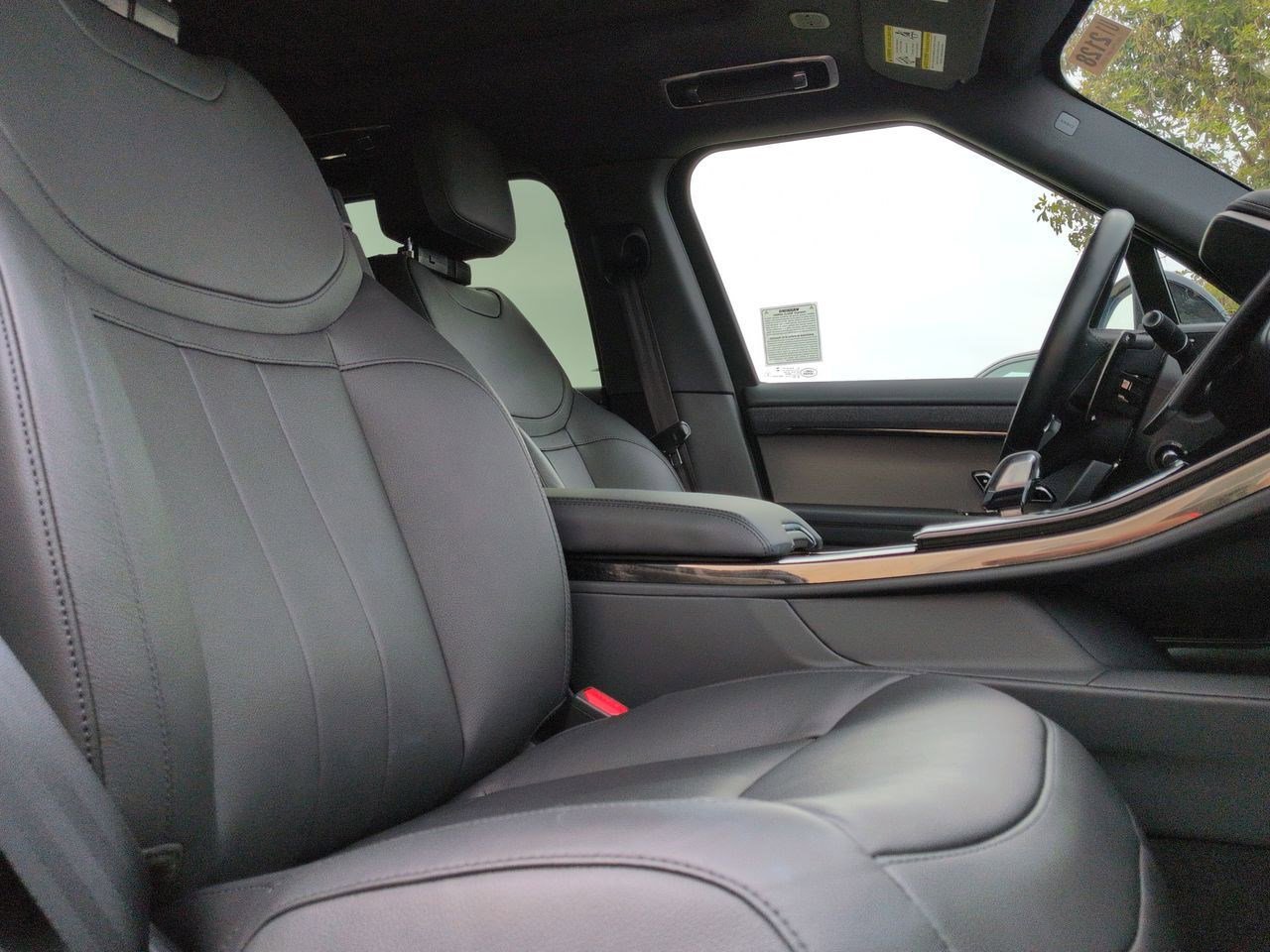 Certified 2025 Land Rover Range Rover Sport AWD/4WD image 26