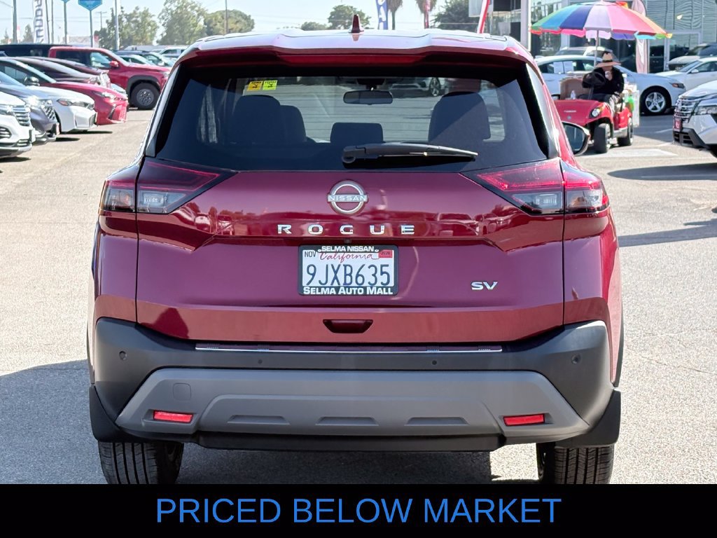 Used 2023 Nissan Rogue SV FWD image 6