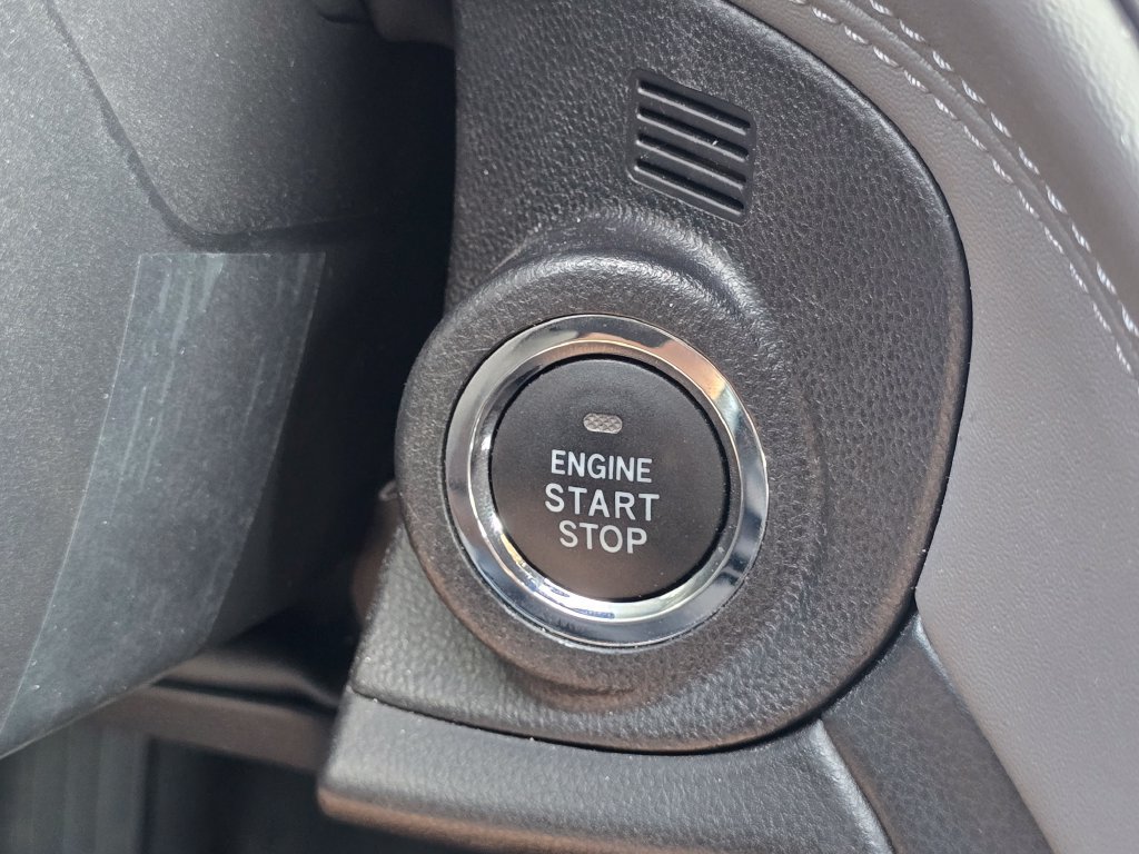 Used 2024 Subaru Outback Onyx Edition XT AWD/4WD image 30