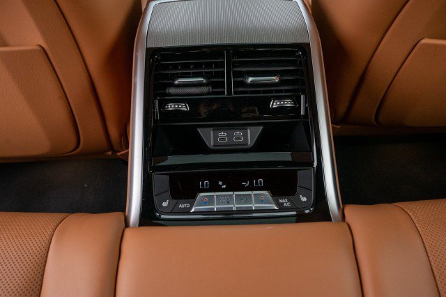 Used 2025 BMW 840i RWD image 42