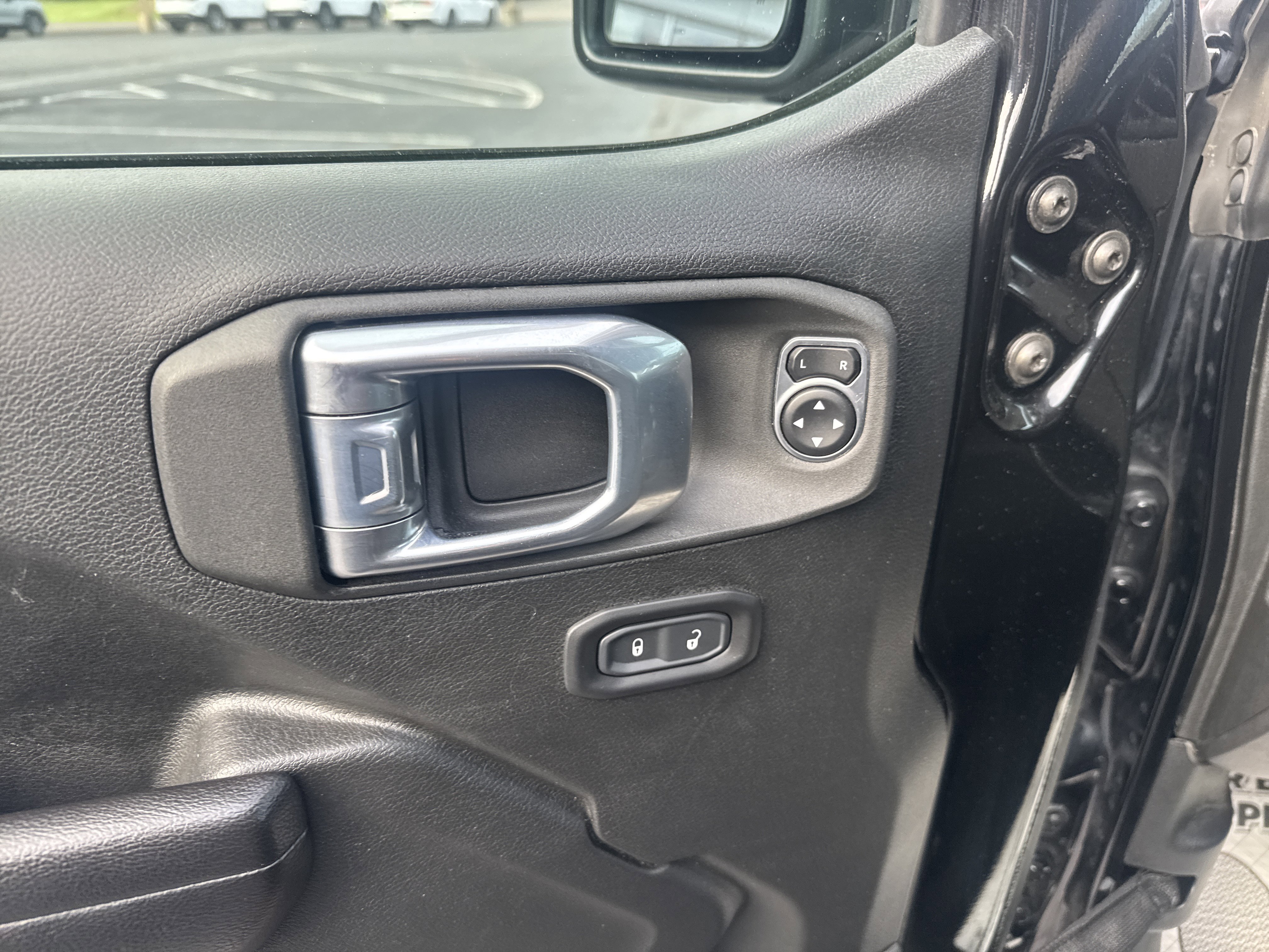 Used 2021 Jeep Wrangler Unlimited Sport image 16