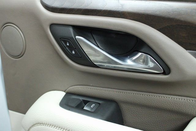 Used 2021 GMC Yukon Denali image 13
