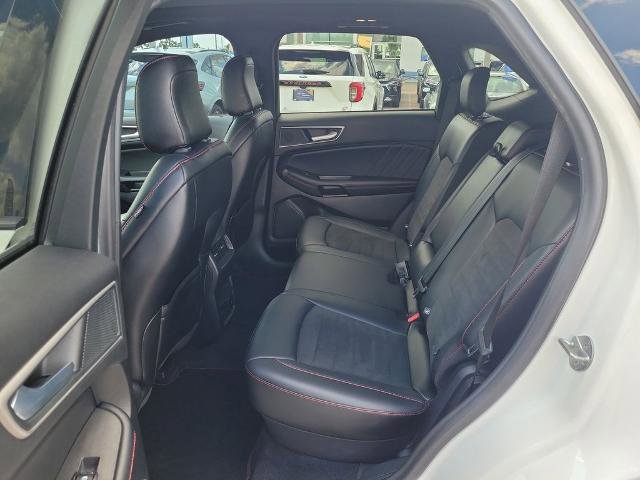 Certified 2024 Ford Edge ST-Line AWD/4WD image 13