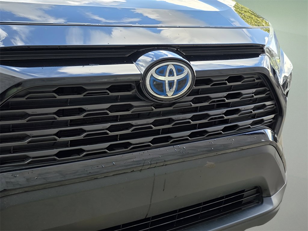 Used 2024 Toyota RAV4 XLE Premium w/ Weather Package image 9