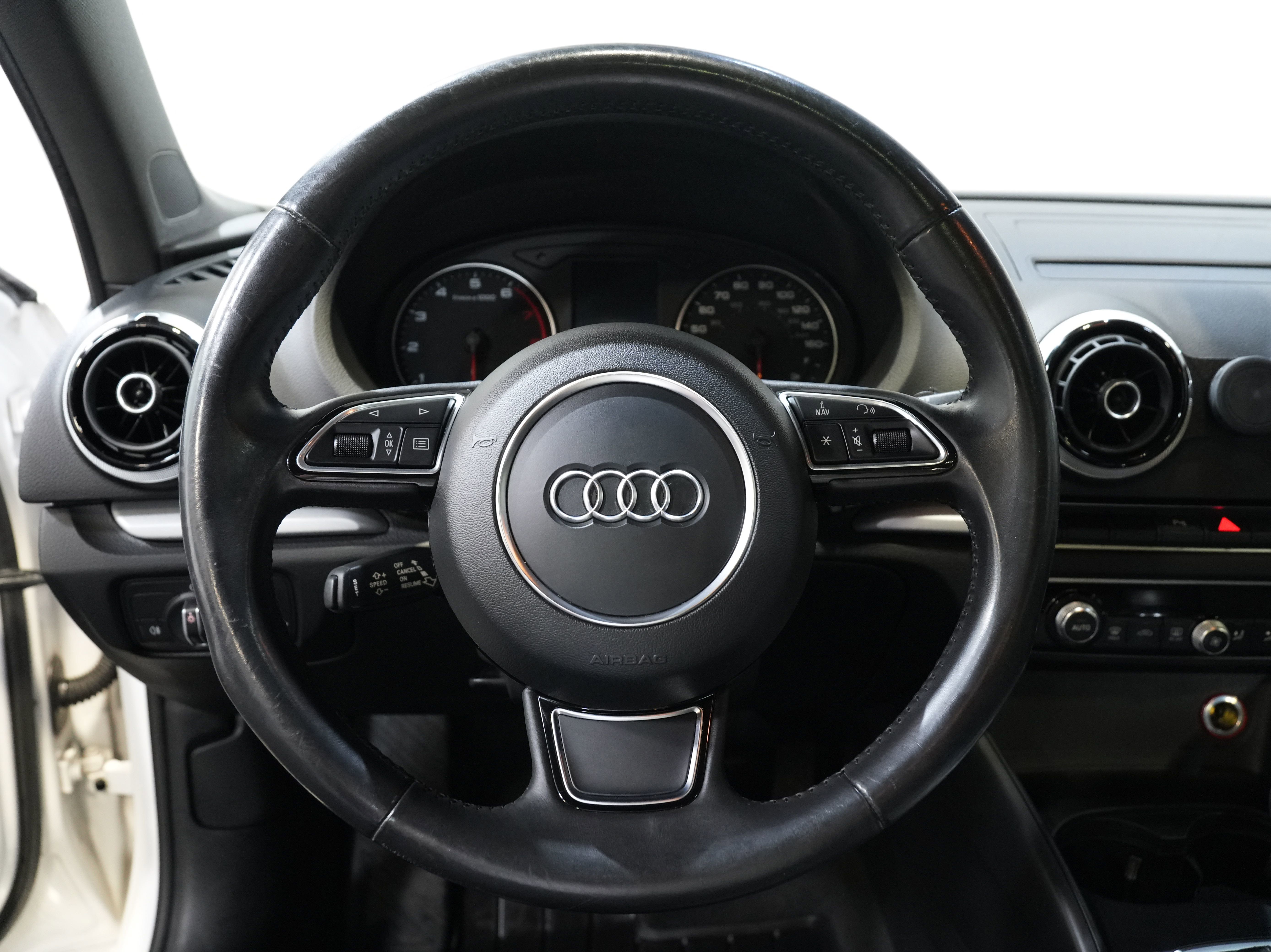 Used 2016 Audi A3 2.0T Premium image 30