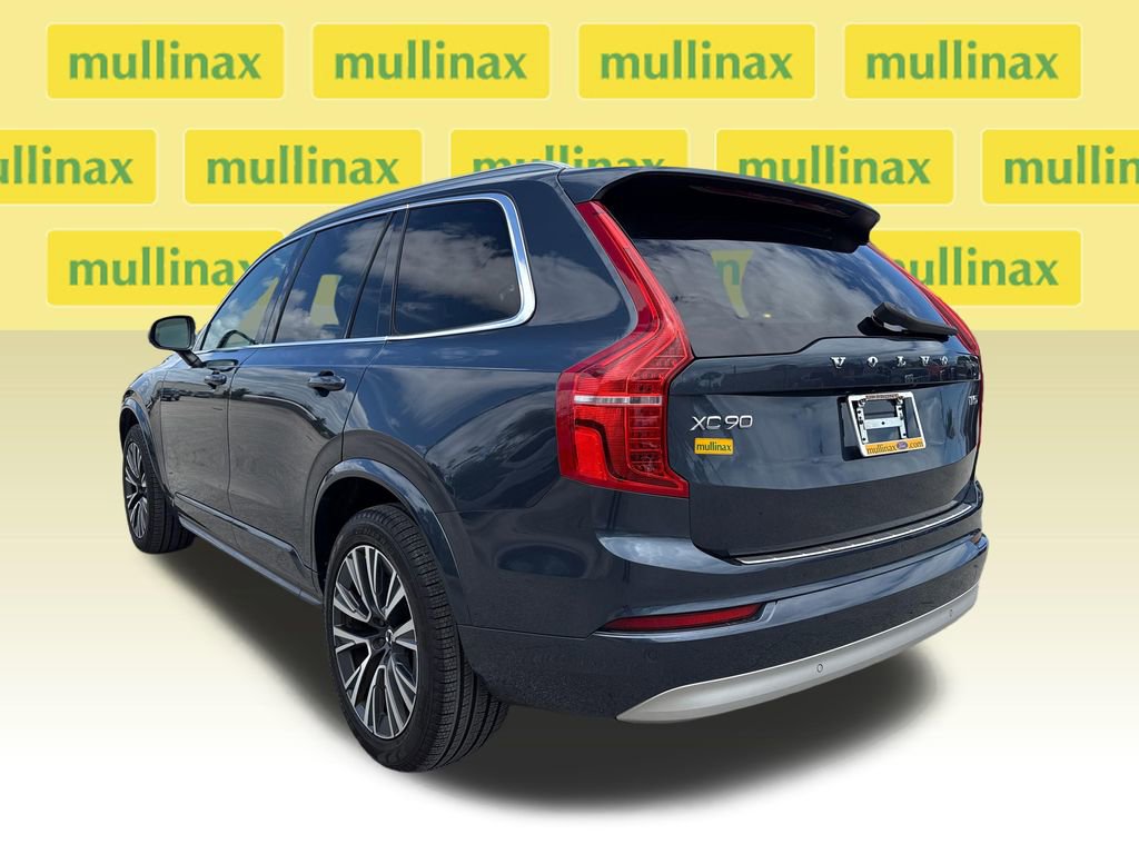 Used 2022 Volvo XC90 T5 Momentum w/ Protection Package Premier image 9