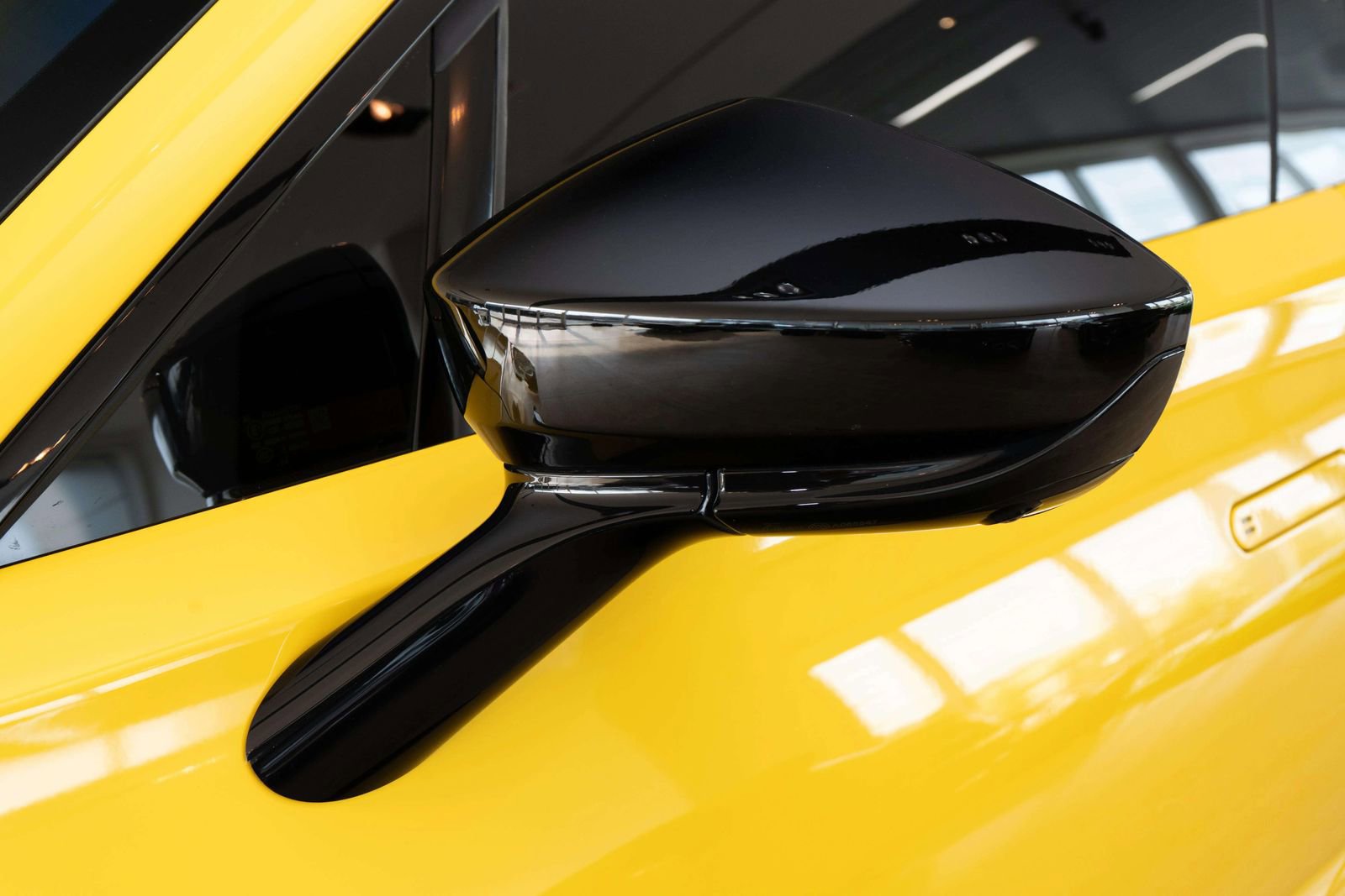 Used 2023 Aston Martin DBX 707 AWD/4WD image 55