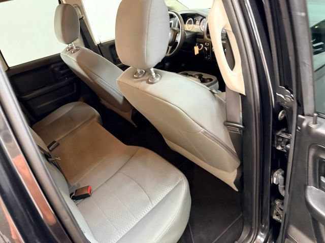 Used 2019 RAM 1500 Express w/ Express Value Package AWD/4WD image 33