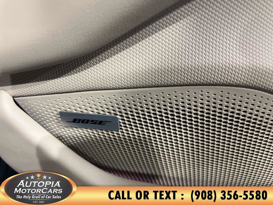 Used 2023 Porsche Taycan w/ Premium Package RWD image 18