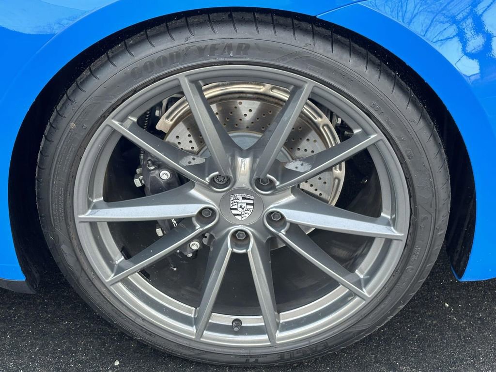 Certified 2024 Porsche 911 Carrera T image 8