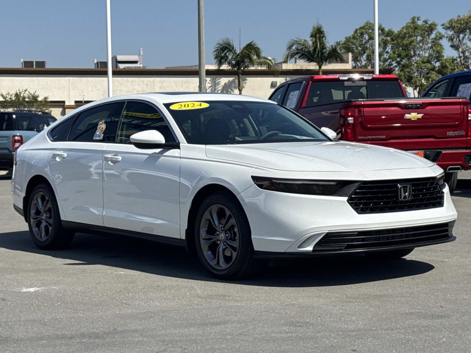 Used 2024 Honda Accord EX image 3