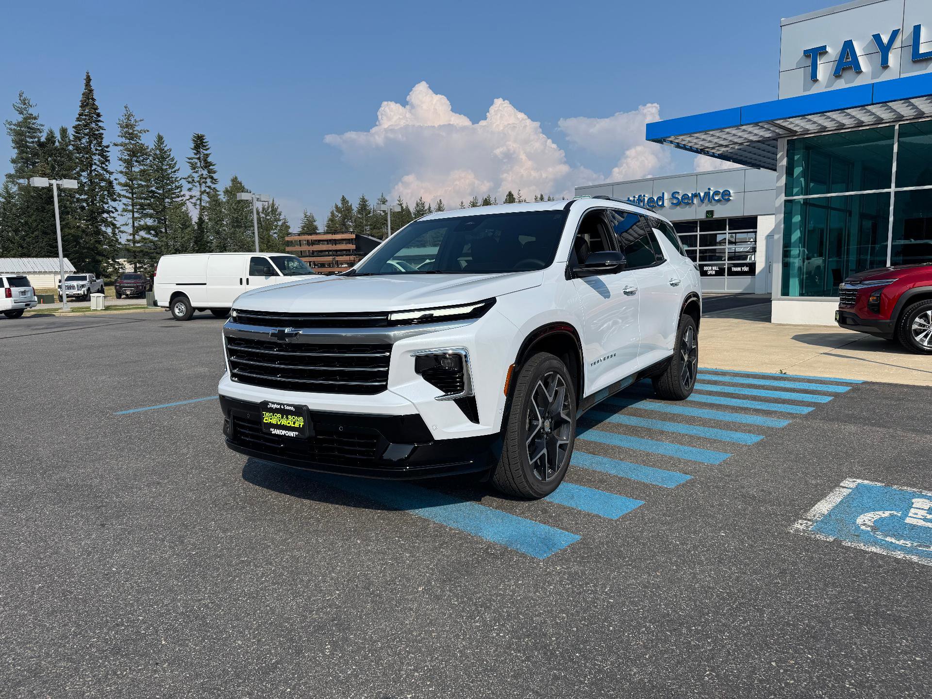 New 2026 Chevrolet Traverse High Country w/ LPO, Floor Liner Package image 3